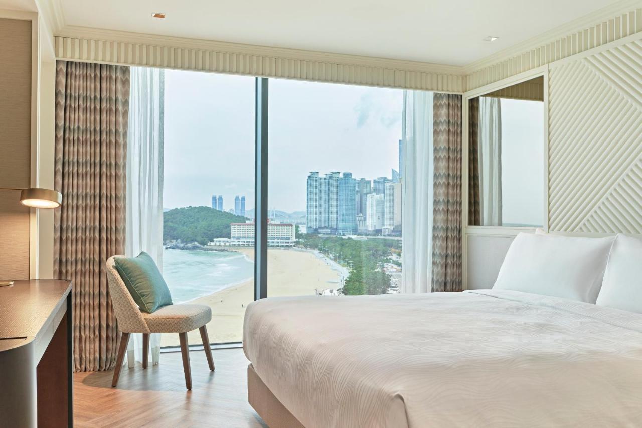 Grand Josun Пусан Екстер'єр фото Deluxe Ocean View Room