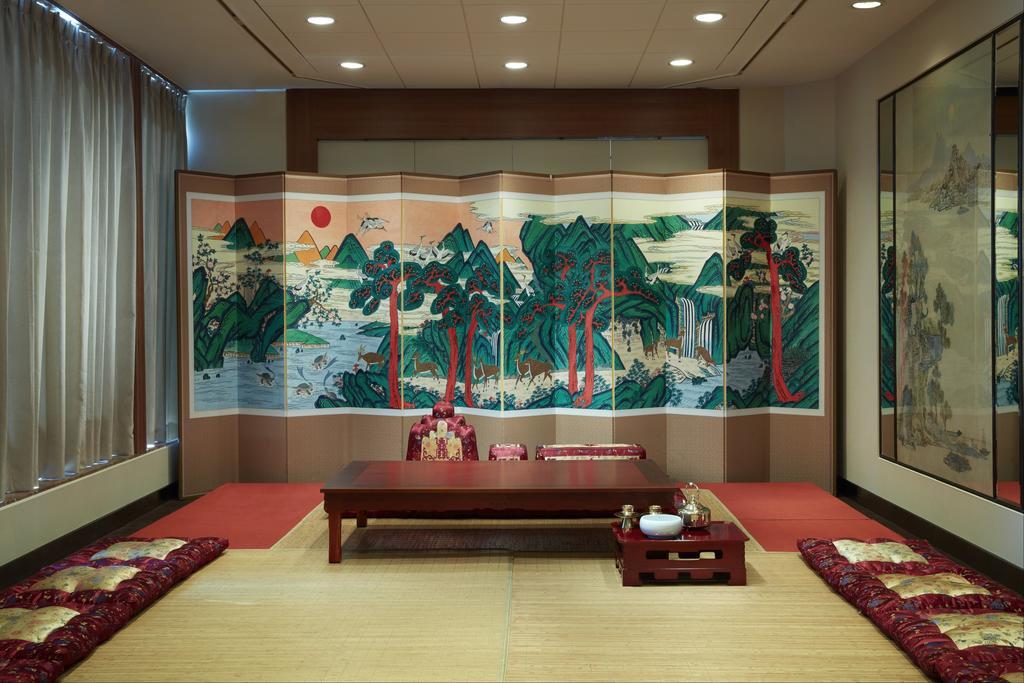 Grand Josun Пусан Екстер'єр фото A traditional Japanese tea room