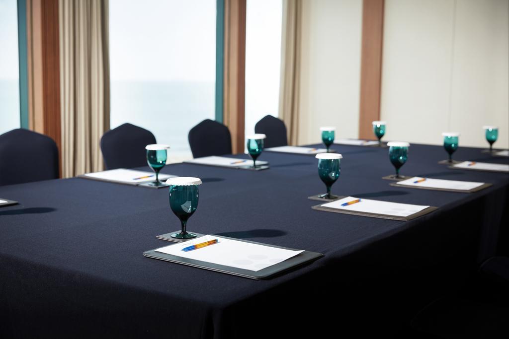 Grand Josun Пусан Екстер'єр фото Meeting room
